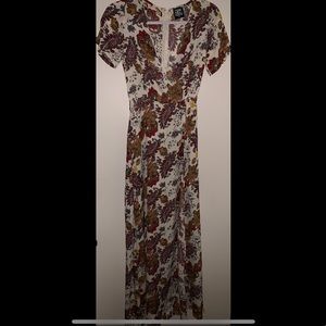 Floral romper with long tail